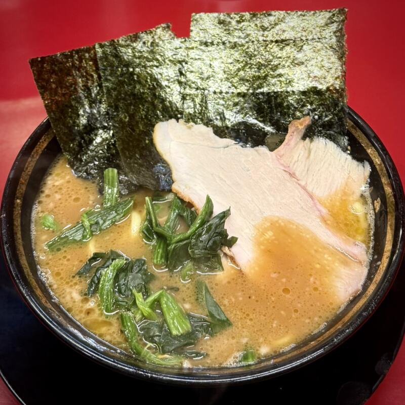 豚骨醤油ラーメン 王道家 柏王道家 柏店 千葉県柏市明原 柏中学校前 柏駅西口 ラーメン 豚骨醤油ラーメン 神奈川ご当地 横浜家系ラーメン