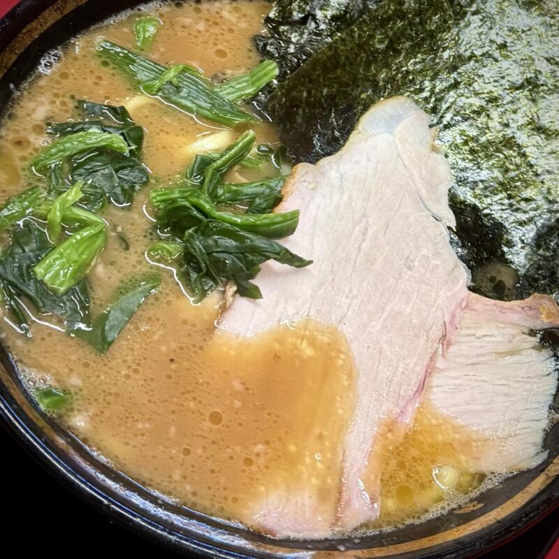 豚骨醤油ラーメン 王道家 柏王道家 柏店 千葉県柏市明原 柏中学校前 柏駅西口 ラーメン 豚骨醤油ラーメン 神奈川ご当地 横浜家系ラーメン 具