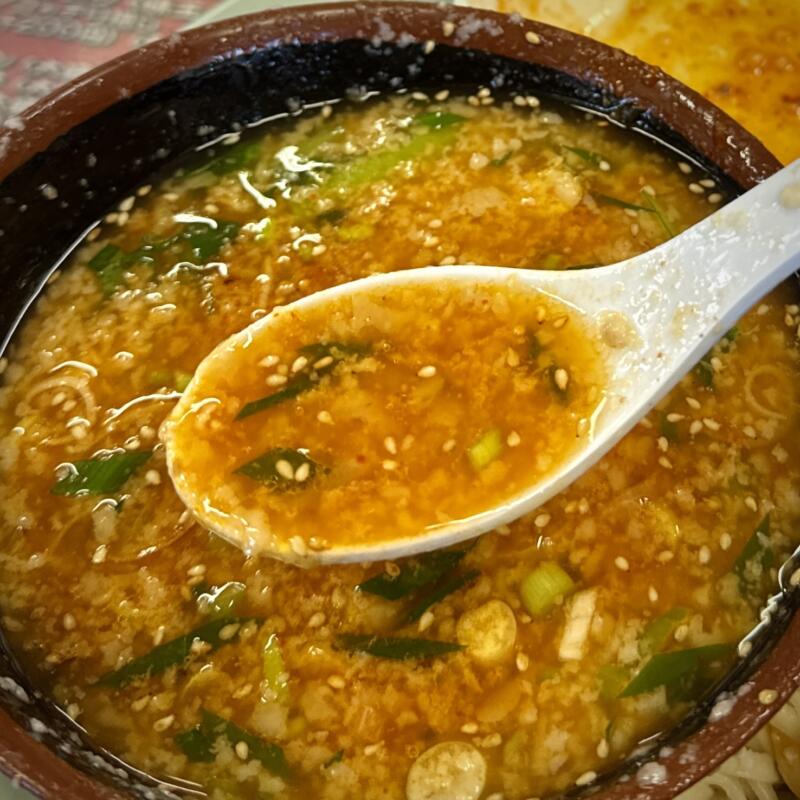 もつ煮 とん平食堂 牛久本店 茨城県牛久市東大和田町 ひたち野うしく駅 さくら園 辛ホルつけメン 辛口ホルモン つけ麺 こってり増し つけ汁 スープ