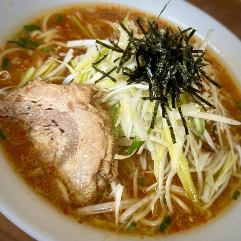 大曲ラーメン おおまがりらーめん 秋田県大仙市大曲 大曲駅 保屋 ネギみそラーメン 激辛トッピング 辛味噌ラーメン 具