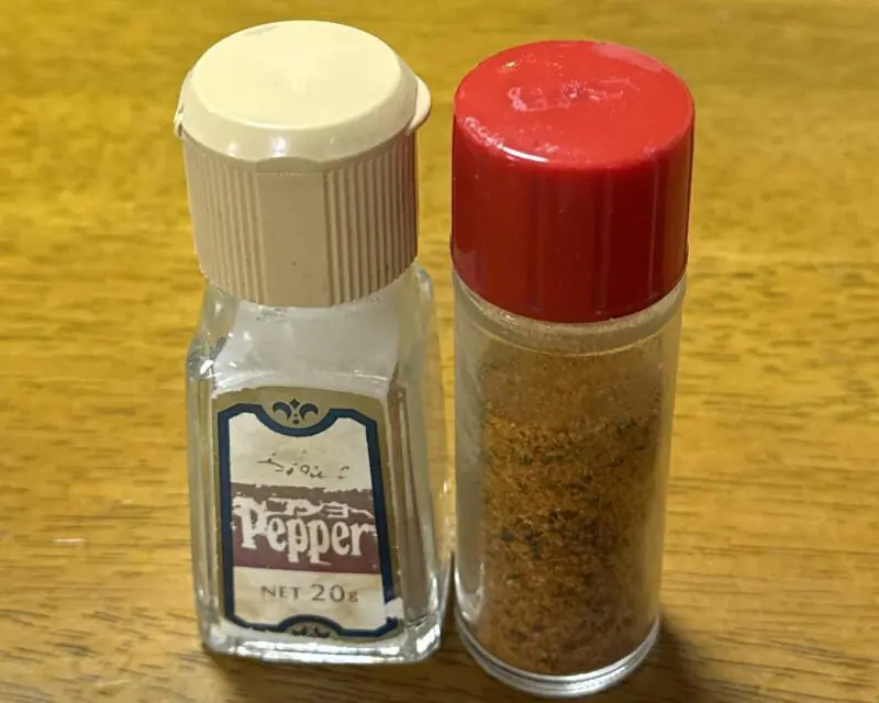 かしわ温泉食堂 秋田県由利本荘市西目町西目 西目駅 醤油ラーメン 味変 調味料