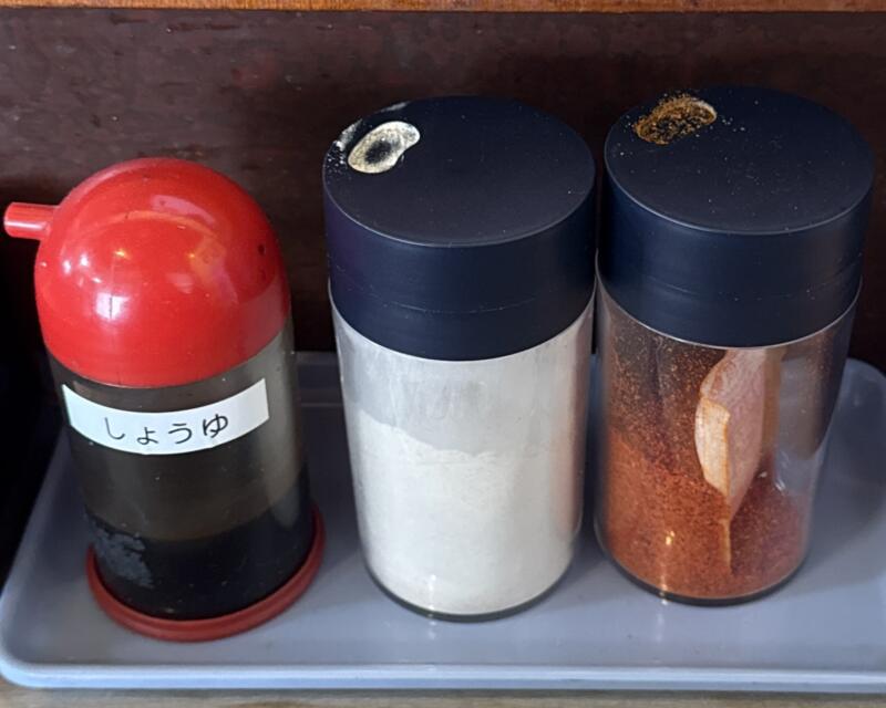 お食事処 としま 秋田県大仙市刈和野 刈和野駅 刈和野橋 刈和野下町 ハクサイあんかけラーメン 白菜餡掛けラーメン 味変 調味料