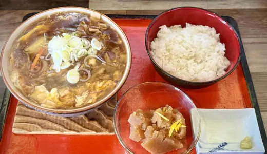お食事処としま＠秋田県大仙市刈和野にてハクサイあんかけラーメン＆たらこめしをオーダー！この季節にピッタリな熱々餡掛けとプチプチ食感が堪らない冬の風物詩飯♪