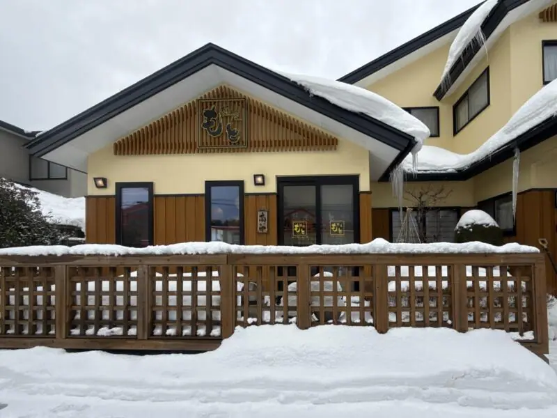 麺屋もと 秋田県能代市高塙 東能代駅 内崎中柳 外観
