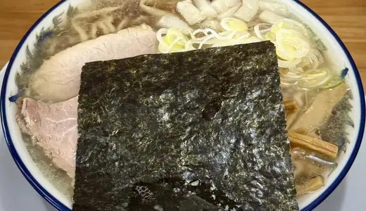 ケンちゃんラーメン 古河店＠茨城県古河市大堤にて中華そば(普通)をオーダー！カスタムはこい口＆油ぽく＆身入りでようやくケンチャニストLevel.2に復帰♪