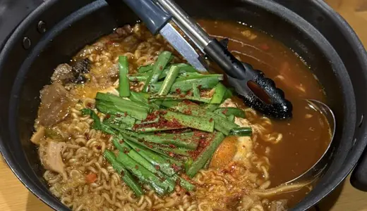 焼肉ホルモンおはこ(18)＠千葉県船橋市本町・京成船橋駅にてソースラーメンを実食！注ぎ放題付きコースを更に延長した大盛り上がりの宴のアフターは加賀屋 船橋本店へ流れる大満足のハシゴ酒♪