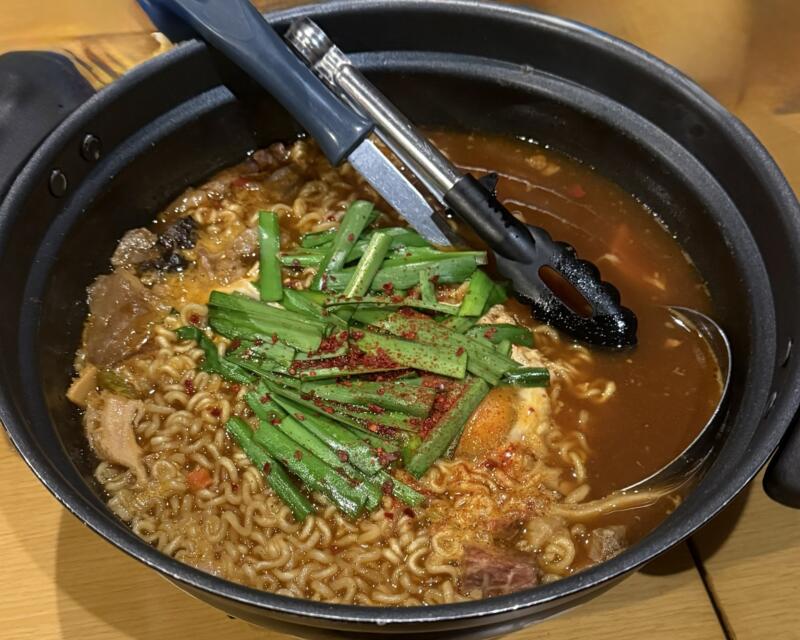 焼肉ホルモン おはこ 18 千葉県船橋市本町 京成船橋駅 〆のソースラーメン 船橋ソースラーメン