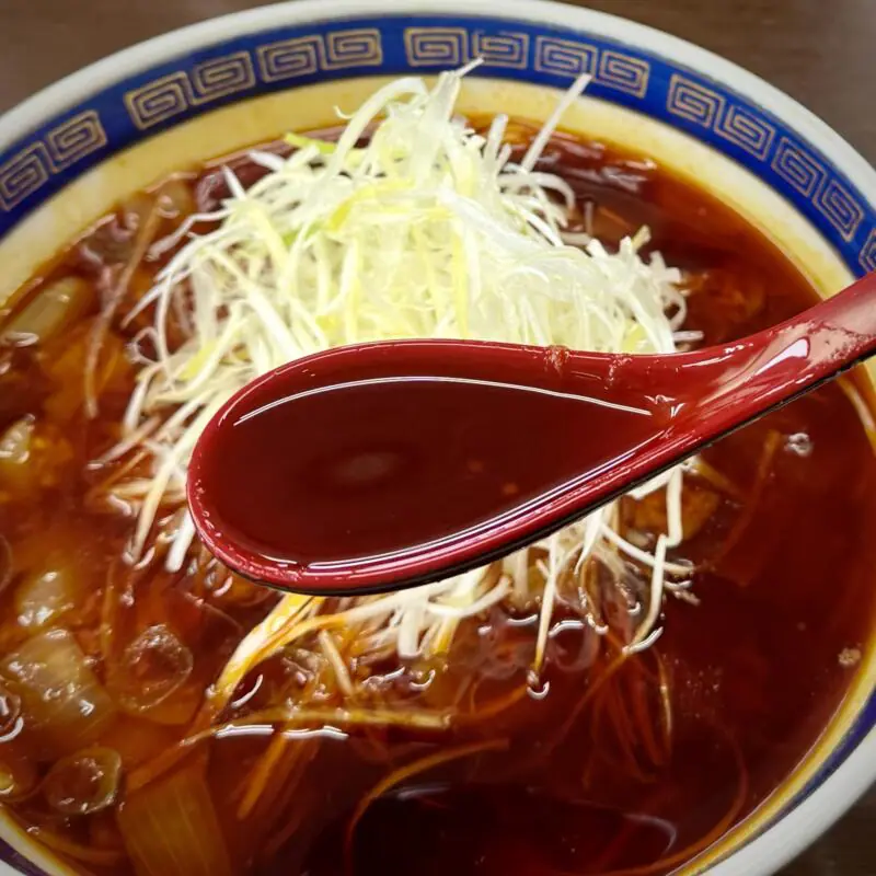 元祖勝浦式担々麺 江ざわ えざわ 千葉県勝浦市白井久保 勝浦駅 芳賀 担々麺 坦々麺 勝浦タンタンメン 大辛 スープ