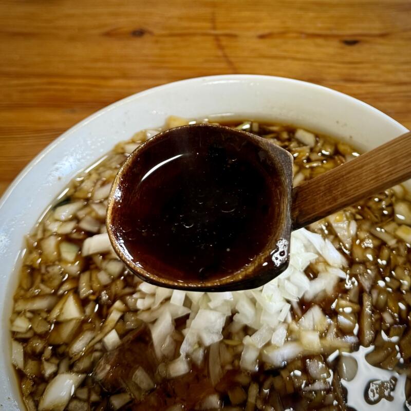 炭火らあぁめん いち 1 千葉県長生郡白子町関 観音堂 本納駅 いちらあぁめん 濃い味 きざみ玉ネギ トッピング 千葉ご当地ラーメン 竹岡式ラーメン 竹岡ラーメン 醤油ラーメン スープ