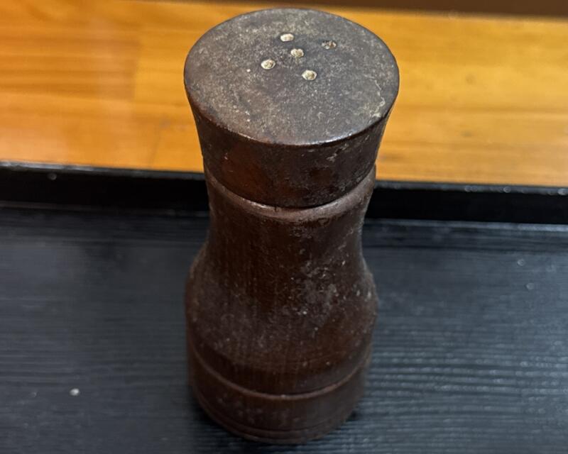 そば味処 やまがた庵 秋田県秋田市高陽青柳町 泉外旭川駅 青柳麺 和風中華そば 醤油ラーメン 味変 調味料