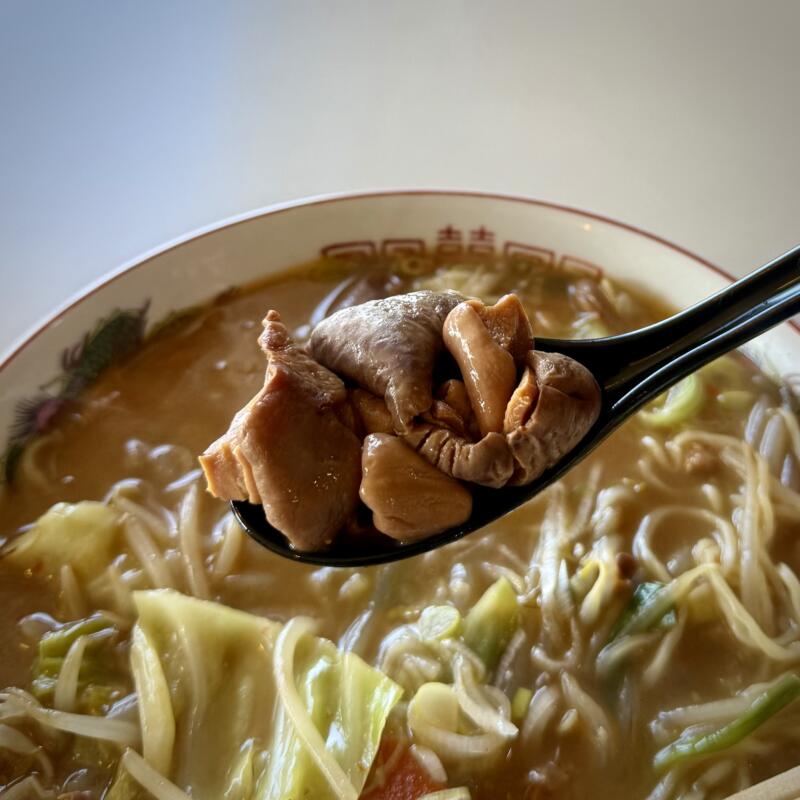 しらはま食堂 お食事処 しらはま 食堂＆喫茶 しらはま 新潟県村上市岩崎 黒崎 府屋駅 新潟県最北 オーシャンビュー 牛もつラーメン 具 ホルモン