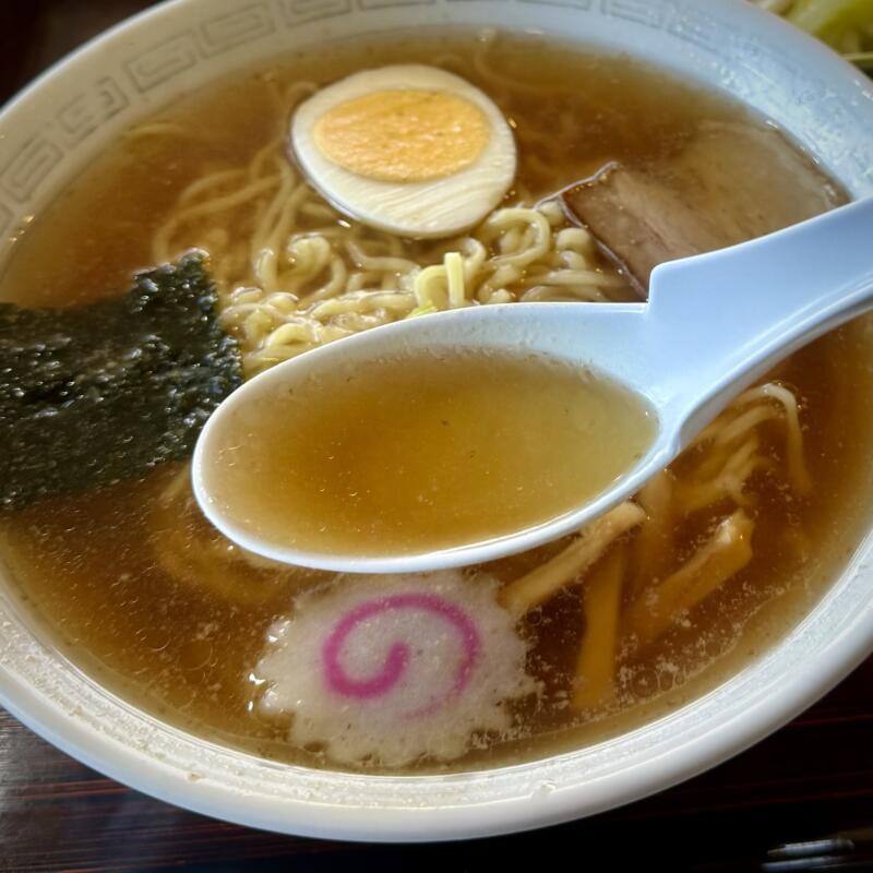 三面川ドライブイン みおもてがわドライブイン 新潟県村上市塩野町 塩野町車庫前 越後寒川駅 ラーメン定食 中華ラーメン 醤油ラーメン スープ