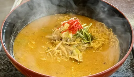 お食事処 とりみ亭＠山形県飽海郡遊佐町吹浦にてトンタン麺をオーダー！巨大な丼から湯気がもくもく立ち込めるオリジナリティーに溢れるラーメン♪