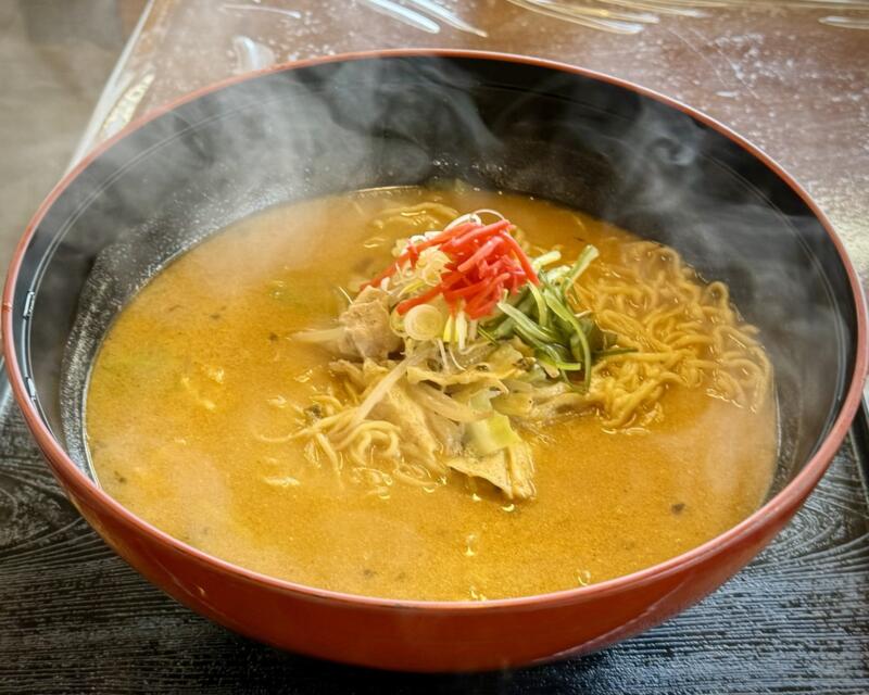 お食事処 とりみ亭 あぽん西浜 食堂 山形県飽海郡遊佐町吹浦 あぽん西浜前 吹浦駅 トンタン麺 豚骨ラーメン 担々麺