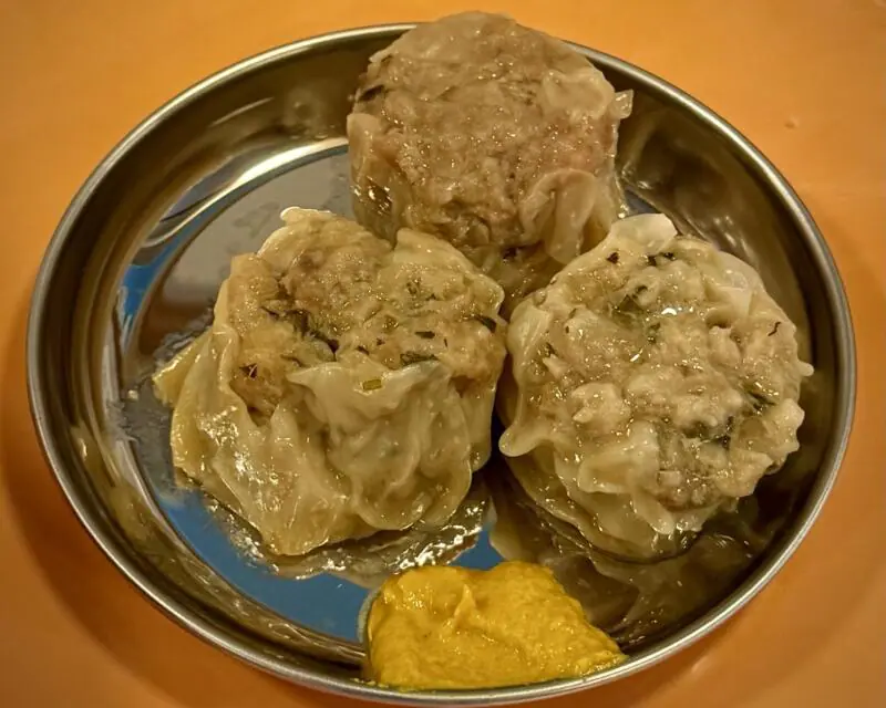 ぶんしち食堂 文七食堂 秋田県秋田市山王 高陽青柳町 泉外旭川駅 秋田駅 大葉シウマイ シュウマイ 焼売