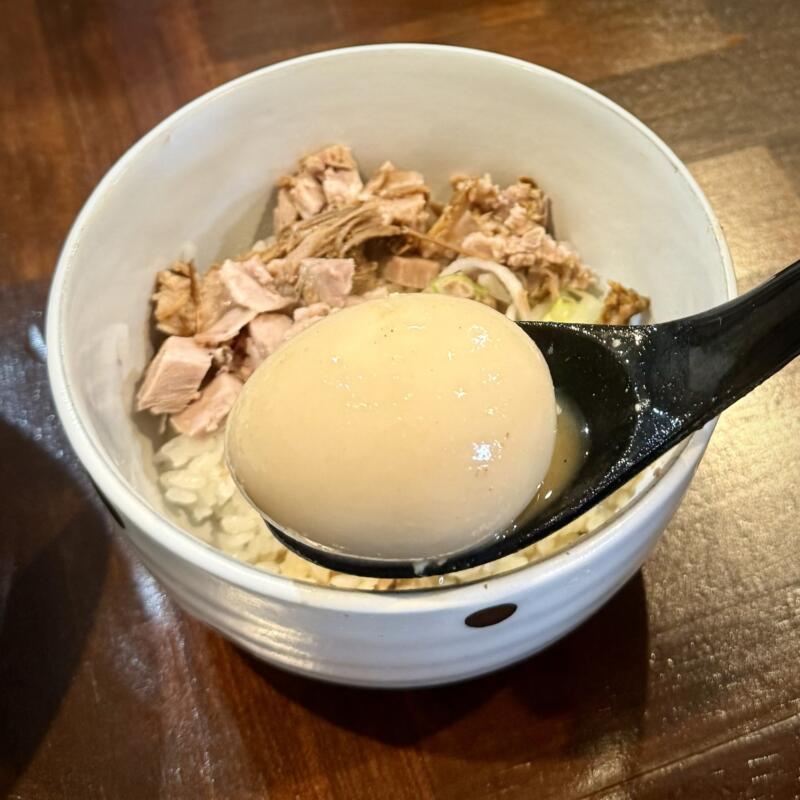 らーめん萬亀 ばんき 秋田県秋田市中通 秋田駅前 買物広場 チャーシュー丼 味玉