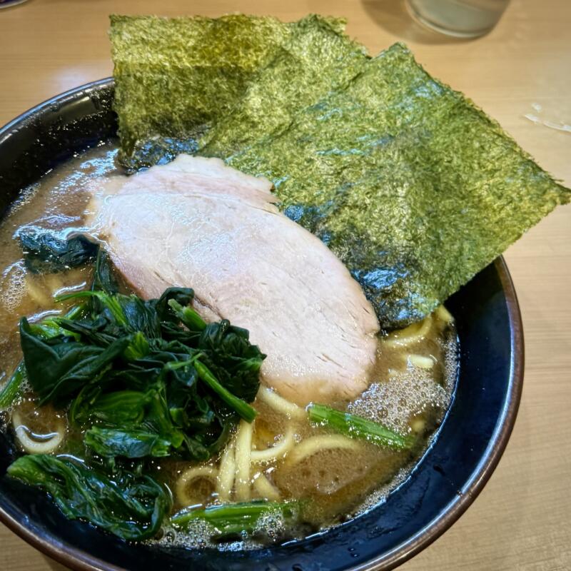 輝道家直系 皇綱家 きづなや 東京都豊島区西池袋 池袋駅西口 ラーメン 並 神奈川ご当地 横浜家系ラーメン 豚骨醤油ラーメン 味変 調味料
