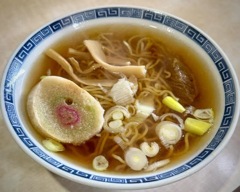 東寿司 秋田県横手市平鹿町 浅舞覚町 醍醐駅 半ラーメン 醤油ラーメン