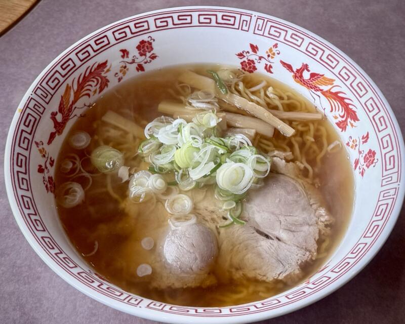 いわ谷商店 いわやしょうてん 青森県西津軽郡深浦町深浦 深浦駅前 津軽煮干しラーメン 醤油ラーメン あっさり