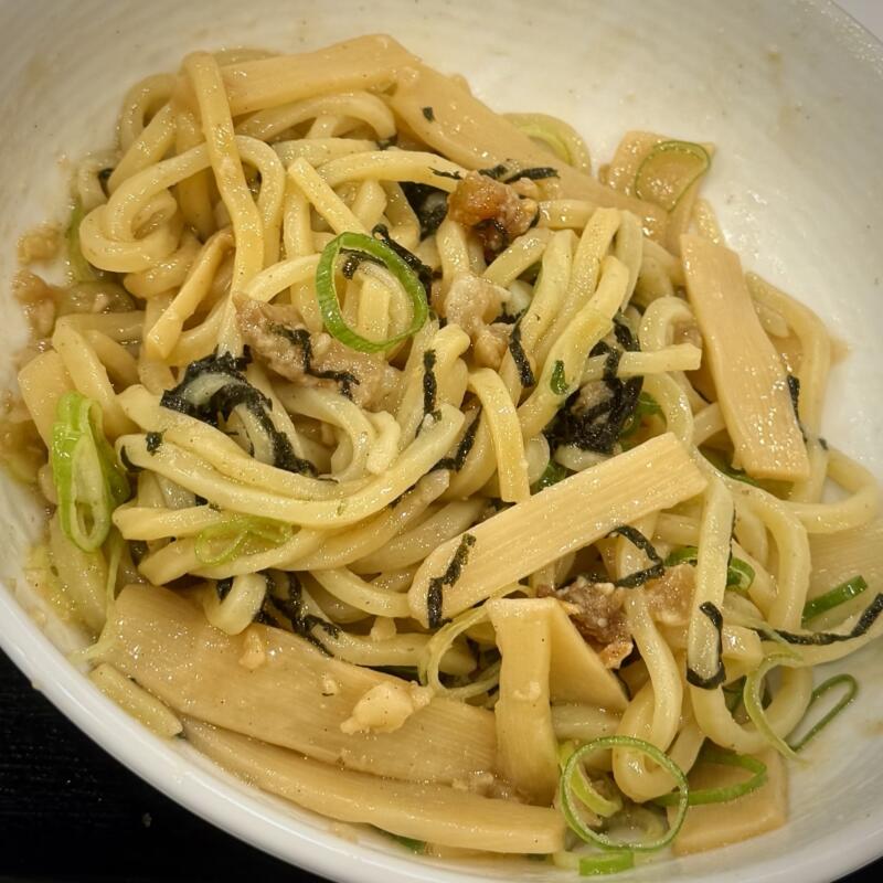 吉野家 秋田広面店 秋田県秋田市広面 碇入口 秋田駅 牛丼＋油そばセット 並 ラーメン第三弾 混ぜる