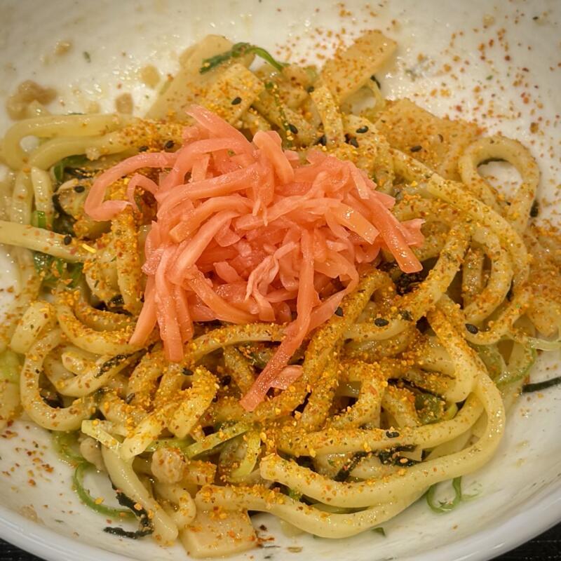 吉野家 秋田広面店 秋田県秋田市広面 碇入口 秋田駅 牛丼＋油そばセット 並 ラーメン第三弾 味変 調味料 紅生姜