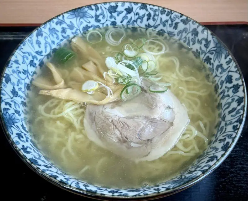 かそせ いか焼き村食堂 青森県西津軽郡深浦町風合瀬 道の駅 ふかうら内 風合瀬駅 塩ラーメン