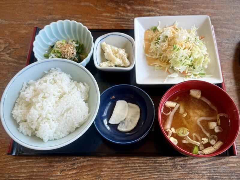 ろくごうドライブイン 秋田県仙北郡美郷町六郷 飯詰駅 六郷新町 ジャンボ焼肉定食