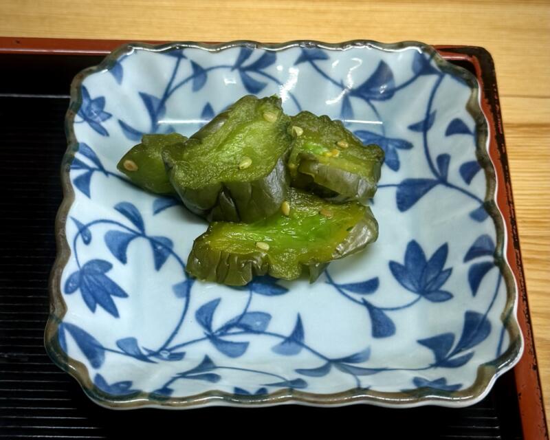 いわはなや食堂 山形県西置賜郡飯豊町手ノ子 手ノ子駅 置賜総合病院前 中華そば 醤油ラーメン 漬け物付き