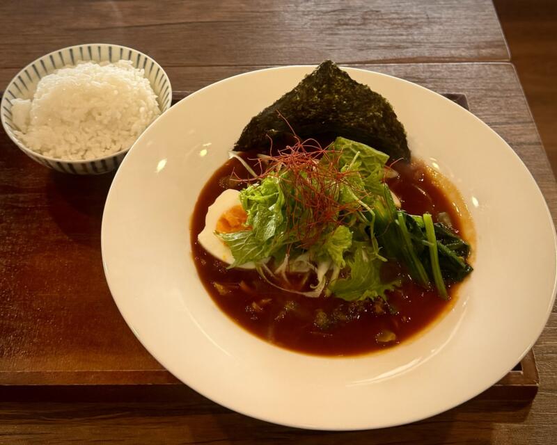 食堂 はやしや 秋田県鹿角市花輪 鹿角花輪駅前 ハヤシヌードル ハヤシラーメン 洋風ラーメン ライス無料サービス