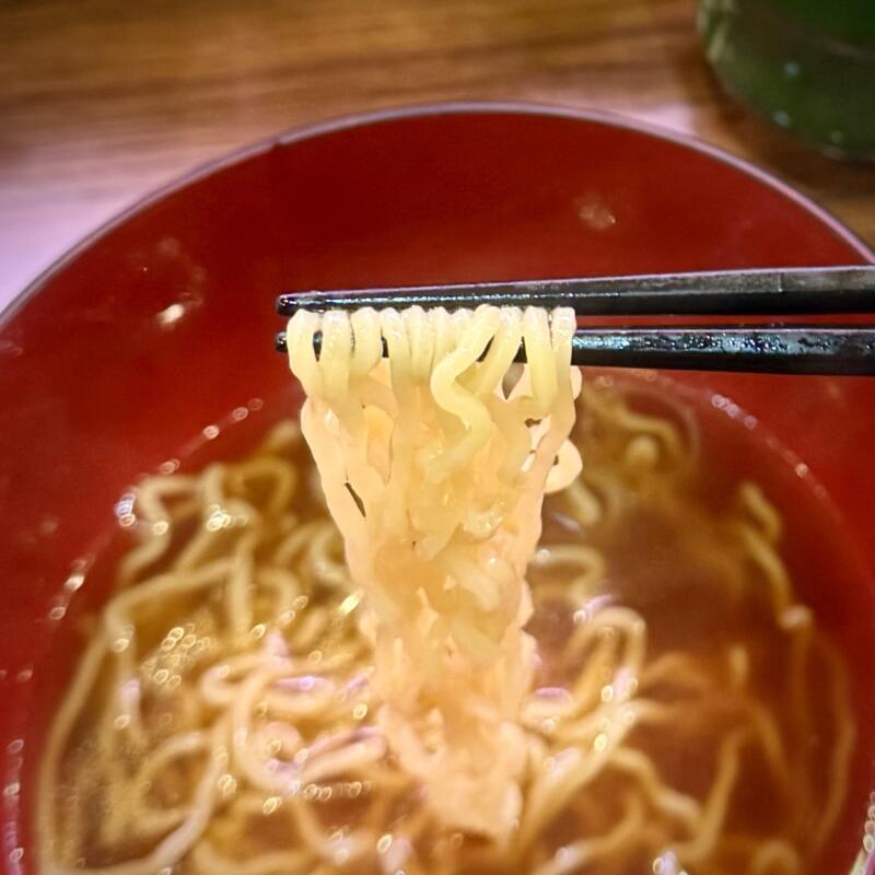 ファミリー寿し 一番星 回転寿司 秋田県鹿角市花輪 市役所前 鹿角花輪駅 半ラーメン 醤油ラーメン 麺