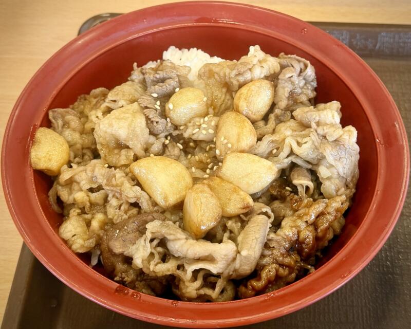 すき家 7号秋田土崎店 秋田県秋田市土崎港相染町 砂山 国道七号線側 上飯島駅 にんにく牛カルビ焼肉丼