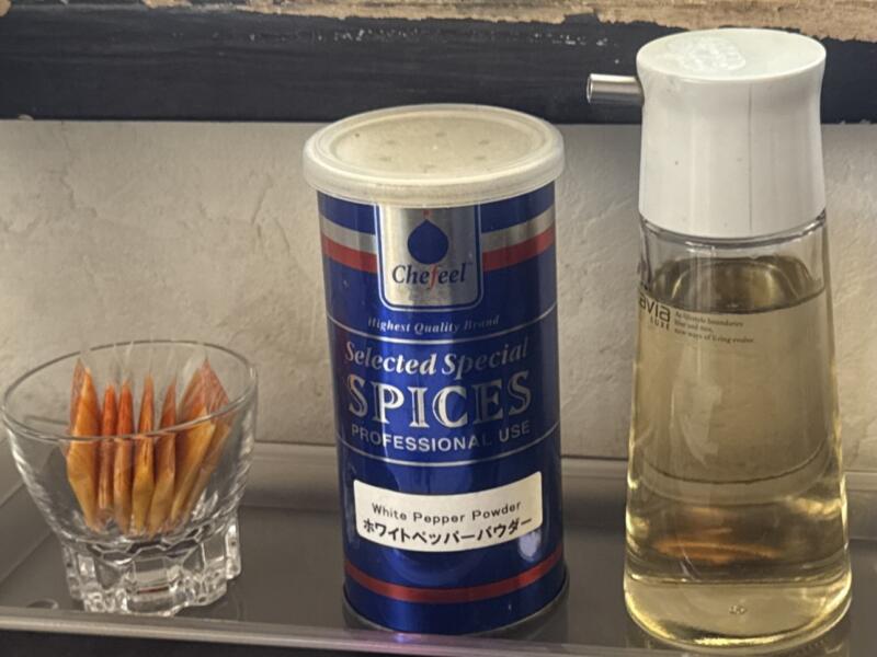 熱烈中華 〇武 まるたけ 山形県上山市金生東 高等養護学校前 かみのやま温泉駅 サンラータンメン スーラータンメン 酸辣湯麺 味変 調味料