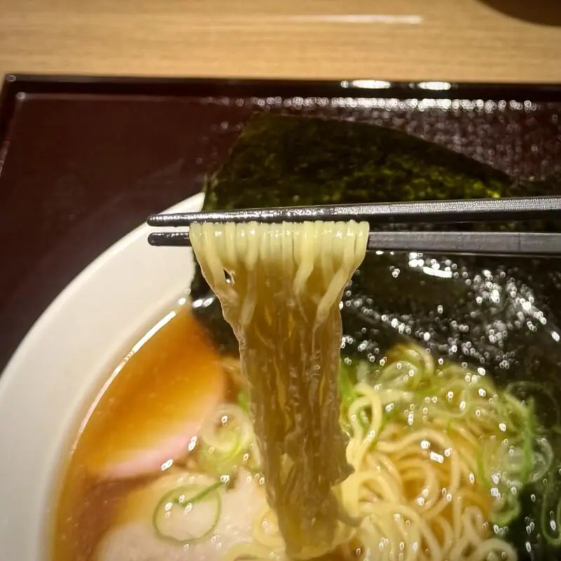 おひつごはん 四六時中 大曲店 秋田県大仙市和合 イオンモール大曲1階 飯詰駅 特製煮干しらーめん 醤油ラーメン 麺