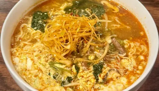 暖団家＠秋田県秋田市仁井田にてピリ辛カルビラーメン＆仔牛の牛タン＆半ライスをオーダー！地元民に人気の隠れ家的な焼肉店♪