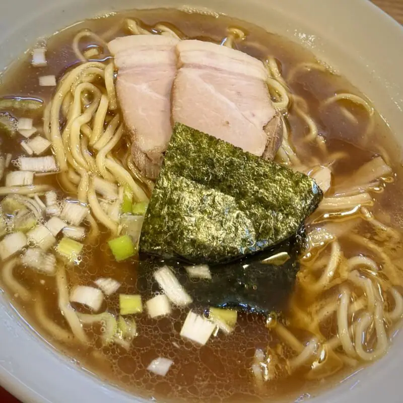 レストラン 風雅 Ristorante La Fuga ラフーガ イタリアン イタリア料理店 秋田県仙北市角館町小館 学校角 角館駅 かつおと煮干のらーめん 煮干しラーメン 醤油ラーメン 具