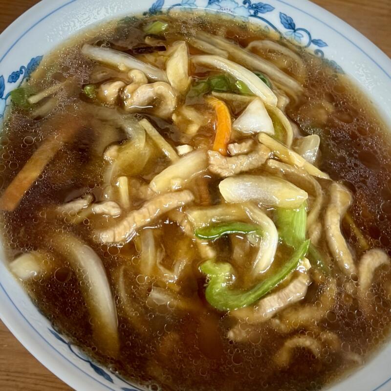 中華料理の店 東東 とんとん 秋田県仙北市角館町田町上丁 角館駅 ロースーメン ロウスウメン 肉絲麺 餡掛けラーメン 具