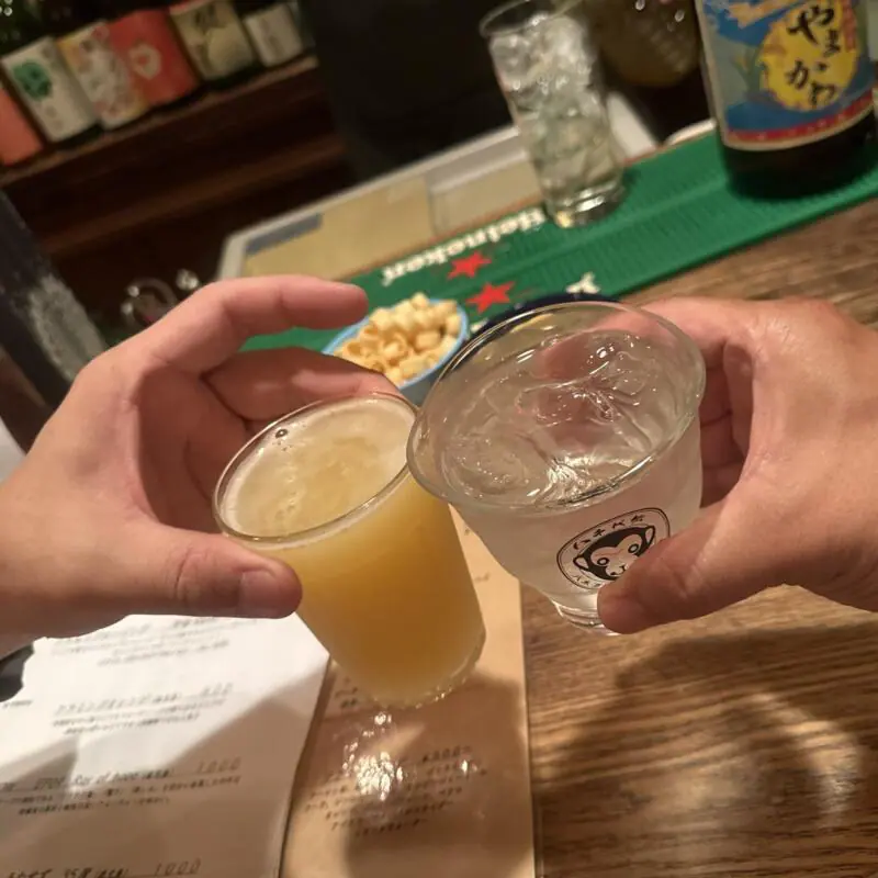 BAR JAH ジャー 秋田県秋田市大町 川反 秋田駅 大町五丁目 泡盛 ロック 乾杯