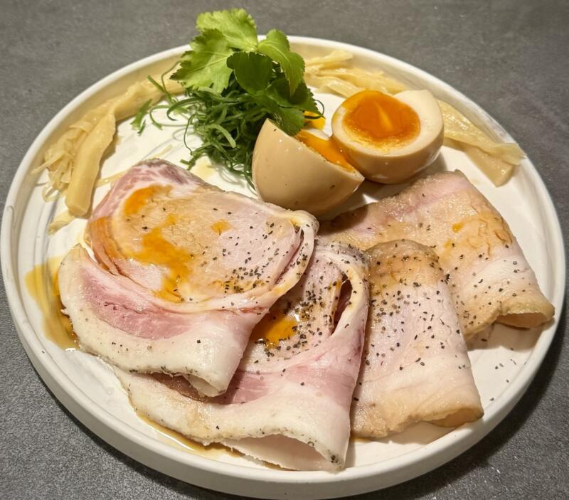 麺酒飯 よるあお Ramen Ao ラーメンアオの夜の部営業 秋田県秋田市川尻御休町 川尻大川町 羽後牛島駅 ラーメン屋らしいおつまみ