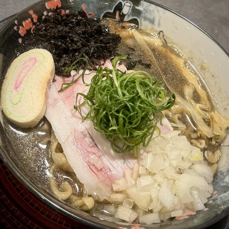 麺酒飯 よるあお Ramen Ao ラーメンアオの夜の部営業 秋田県秋田市川尻御休町 川尻大川町 羽後牛島駅 煮干中華そば 煮干しラーメン 具
