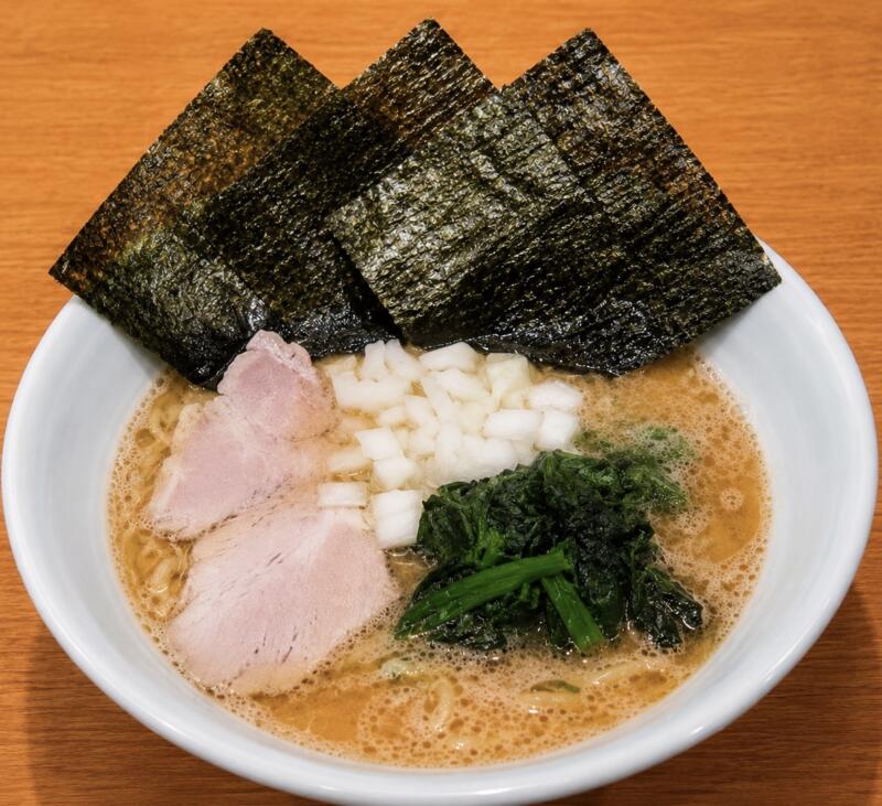 家系ら〜めん 雫 しずく 秋田県秋田市仁井田本町 直系家系ら〜めん 家系らーめん 横浜家系ラーメン