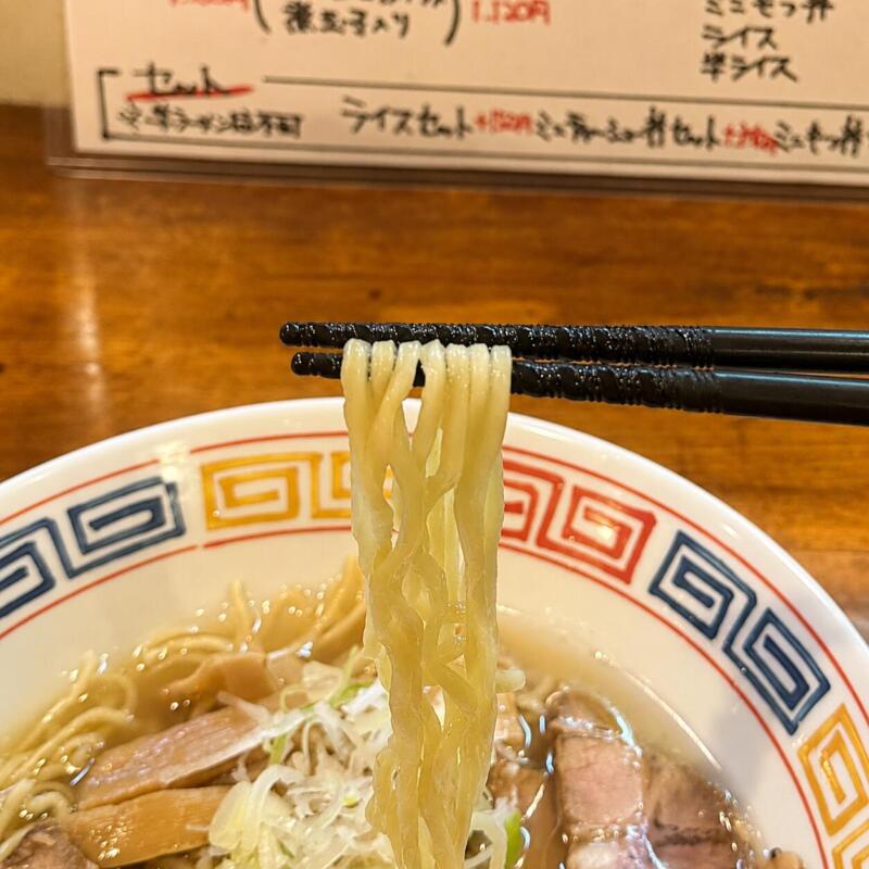 ラーメン いなや。 山梨県甲府市富士見 湯村温泉入口 甲府駅前 午前中ラーメン 塩ラーメン 自家製麺