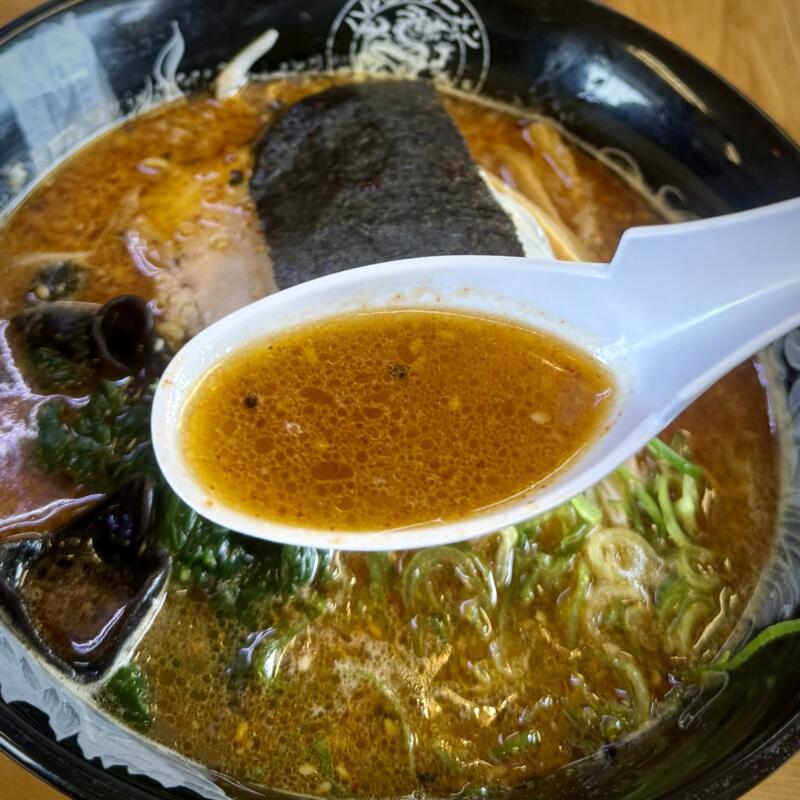 ハルピンラーメン諏訪本店 長野県諏訪市四賀 茅野駅 並木ラーメン スープ