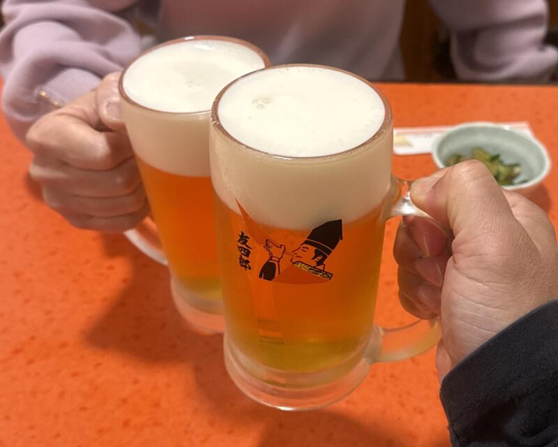 友四郎 中央店 山梨県甲府市 甲府駅前 生ビール 乾杯