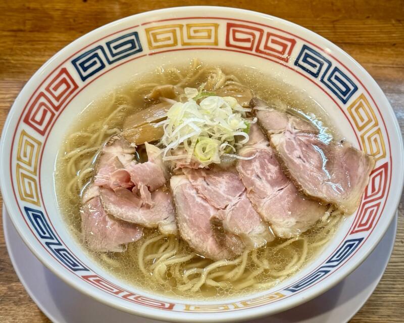 ラーメン いなや。 山梨県甲府市富士見 湯村温泉入口 甲府駅前 午前中ラーメン 塩ラーメン