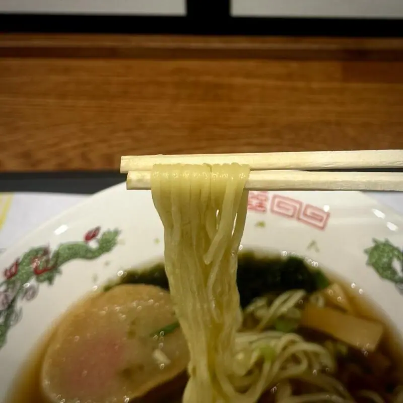 manga Cafe マンガカフェ 秋田県横手市増田町増田 横手市増田まんが美術館内 増田蔵の駅 十文字駅 北斗心軒の中華そば 十文字ラーメン 醤油ラーメン 麺