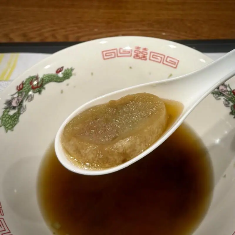 manga Cafe マンガカフェ 秋田県横手市増田町増田 横手市増田まんが美術館内 増田蔵の駅 十文字駅 北斗心軒の中華そば 十文字ラーメン 醤油ラーメン 麩