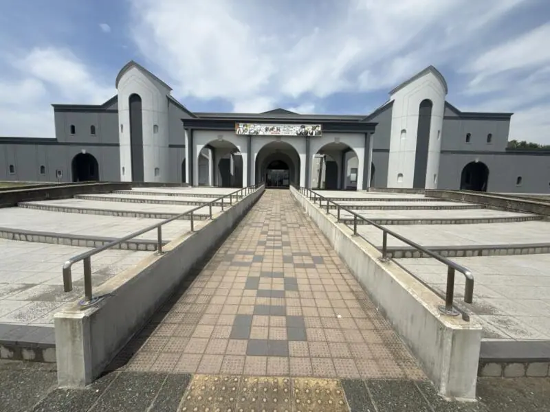 秋田県横手市増田町増田 横手市増田まんが美術館 外観