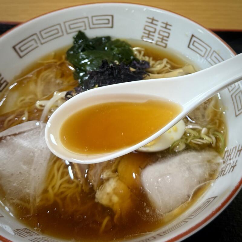 貝の沢温泉食堂 秋田県秋田市太平山谷 貝の沢口 大張野駅 冷しラーメン 冷たいラーメン 冷製醤油ラーメン スープ