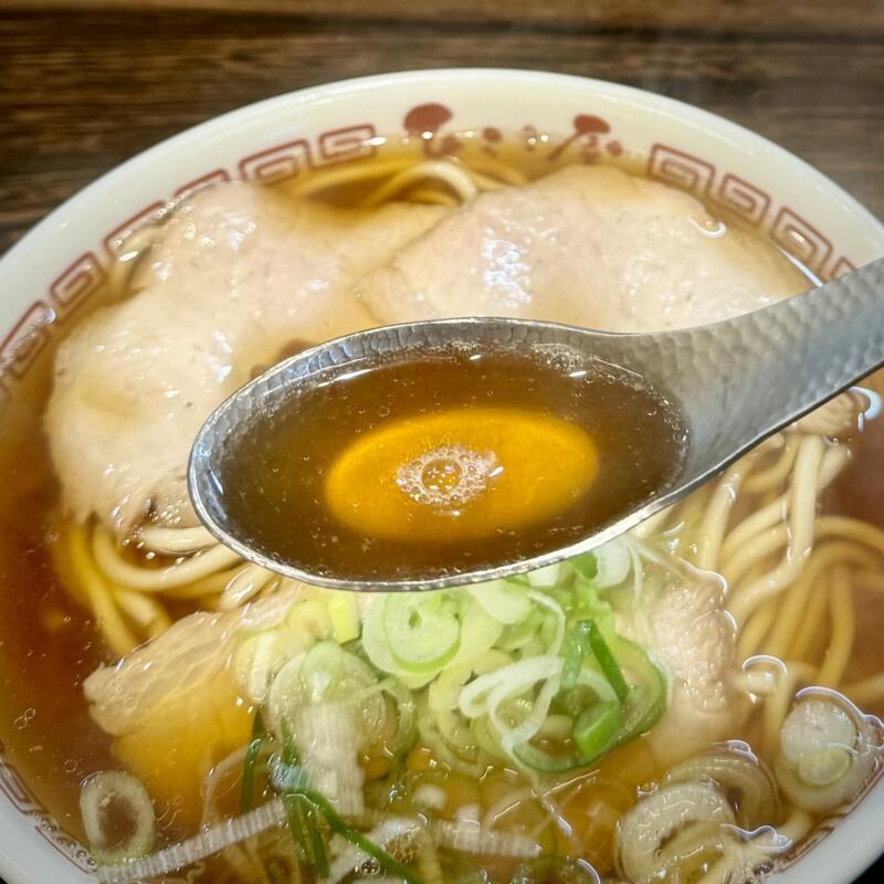 自家製麺 中華そば ひらこ屋 青森県青森市新城 平和台団地 青森駅 あっさり煮干 醤油ラーメン 津軽煮干しラーメン スープ