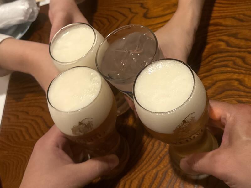 美彩酔家 あんこ 青森県弘前市鍛冶町 リトル東京街2階 生ビール 乾杯